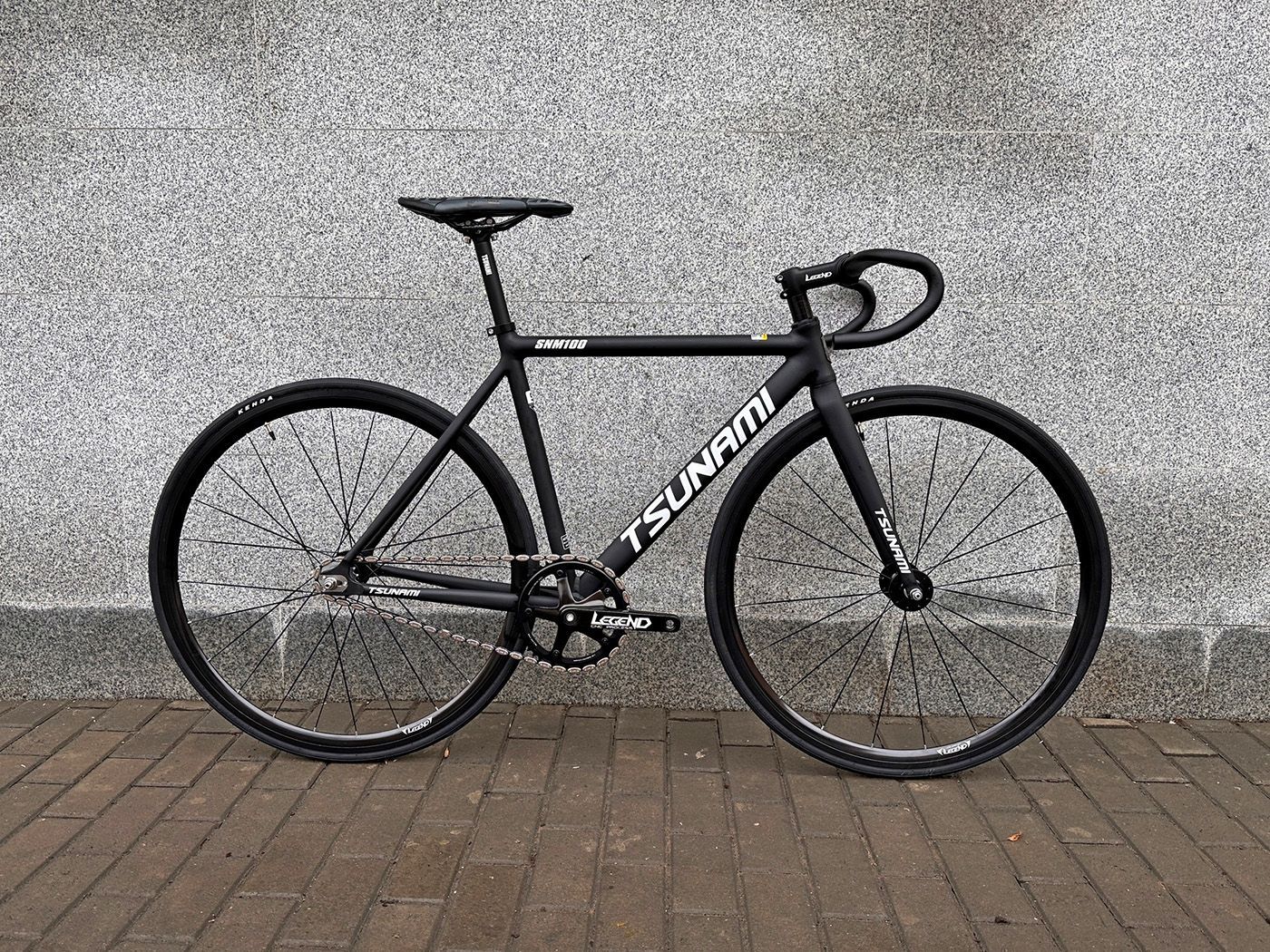 TSUNAMI SNM100 Чёрный Матовый